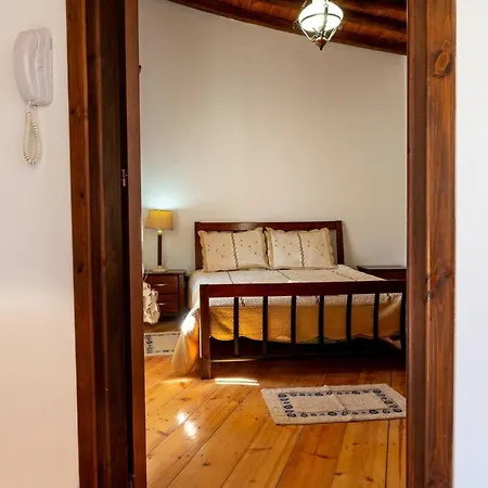 Authentic Stone House In Limnatis, Cozy Patio, Full Kitchen